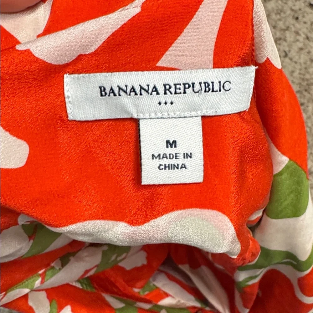Banana Republic silk shirt size M women’s